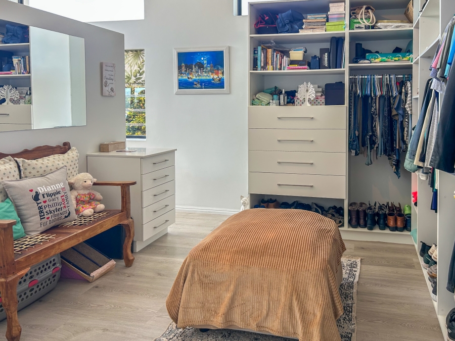 3 Bedroom Property for Sale in Brenton On Lake Western Cape